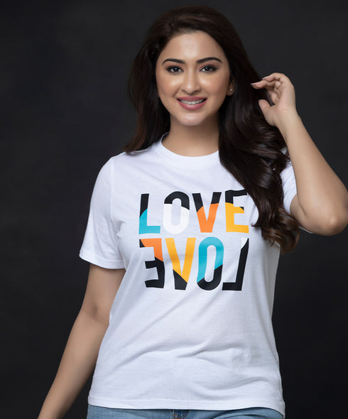 Love Printed T-shirt with A Heart